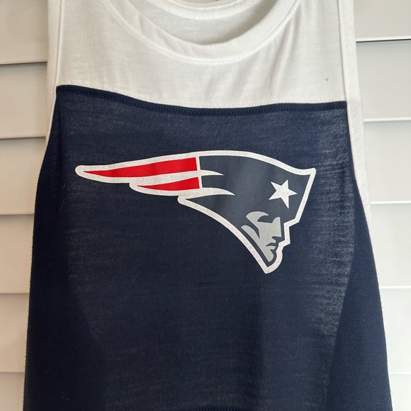 Patriots NFL racerback women’s tank. NWT. Size small - Picture 3 of 7